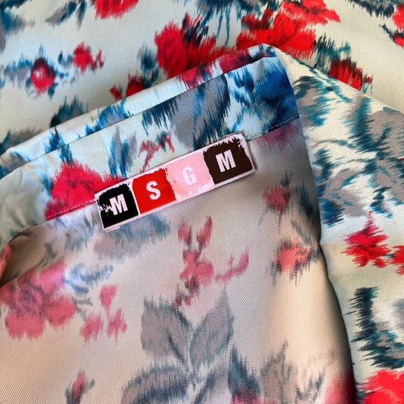 MSGM 100%‎ SILK GORGEOUS FLORAL BUTTON UP BLOUSE - MADE IN ITALY - Picture 11 of 14